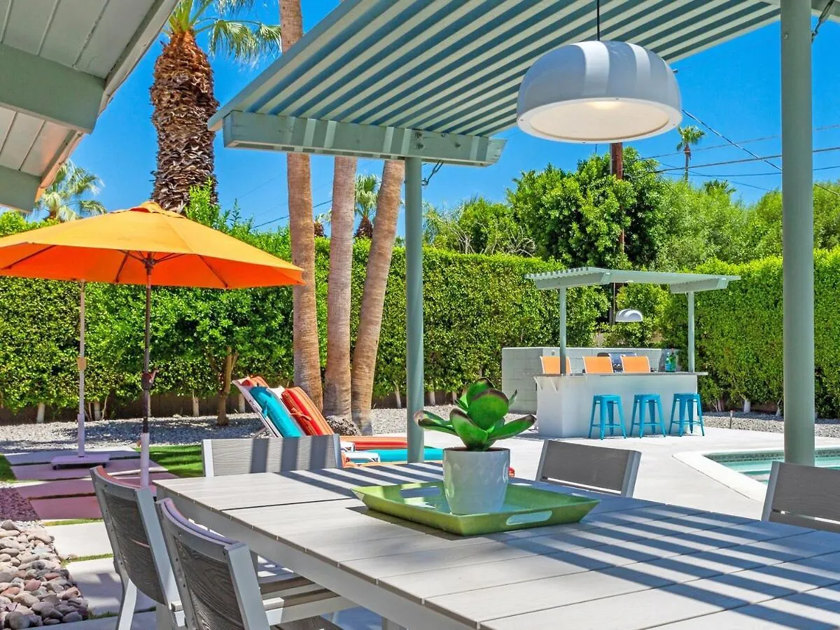 Willa Shaken Not Stirred In Sunrise Park By Acme House Company Palm Springs